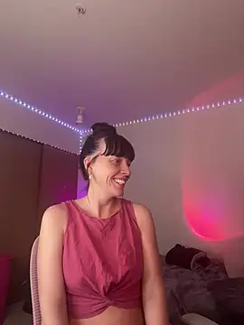 Snapshot of MaciiMayy chatting on 16, 7, 2026 MaciiMayy online show from 16, 7, 2026