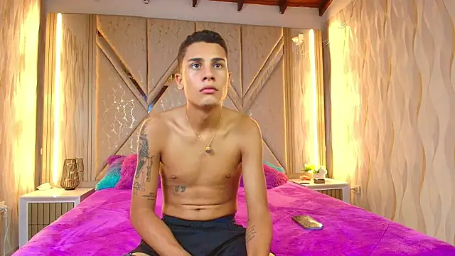 Twink davidxx online show from 29, 9, 2025
