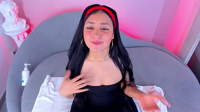 Snapshot of miia_blaze chatting on 10, 10, 2025 miia blaze online show from 10, 10, 2025