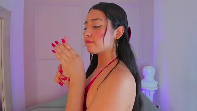 Snapshot of miia_blaze chatting on 15, 11, 2025 miia blaze online show from 15, 11, 2025