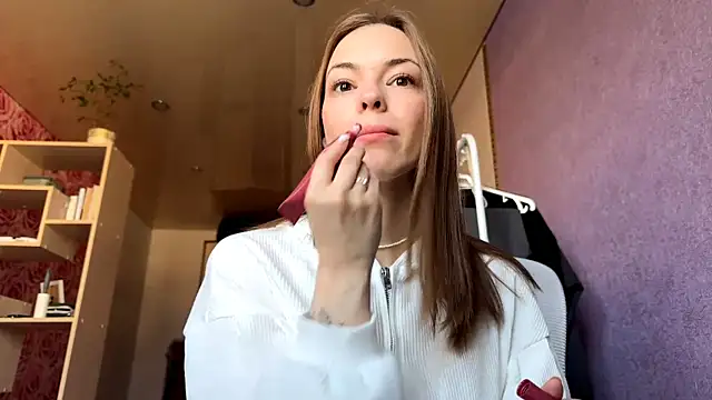 SofiaSmiles online show from 23, 9, 2025