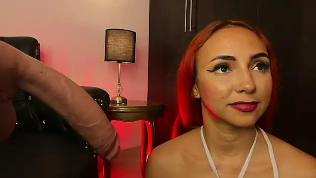 Kelseyfoxy  online show from 12, 6, 2026