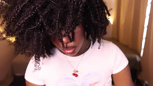 kehlannis  online show from 9, 10, 2025