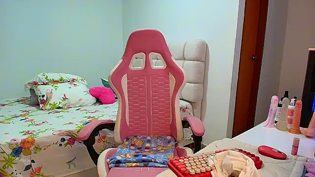 Julieta Rose19 online show from 30, 11, 2025