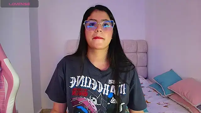 Julieta Rose19 online show from 8, 3, 2026