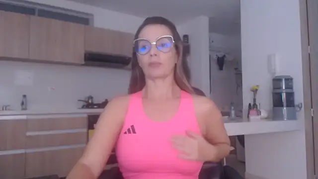 LovePaula online show from 11, 3, 2026