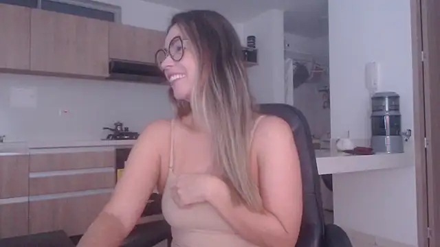 LovePaula online show from 26, 3, 2026