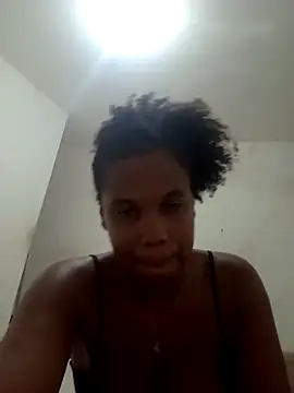 Snapshot of PrettahSantos chatting on 16, 12, 2025 PrettahSantos online show from 16, 12, 2025