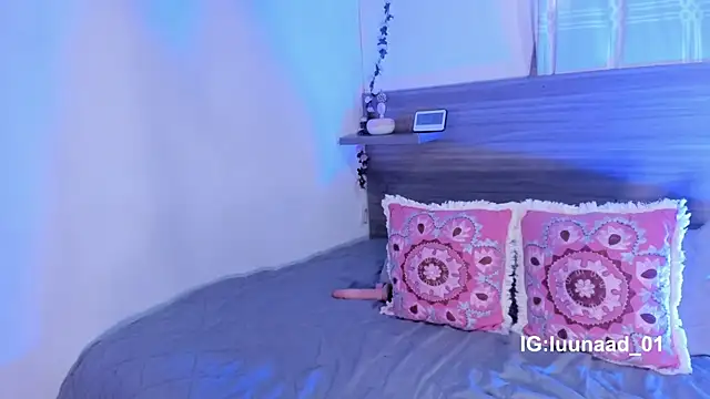 LunaCandy21 online show from 6, 10, 2025