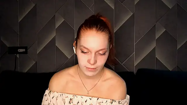 FoxLina online show from 25, 10, 2025