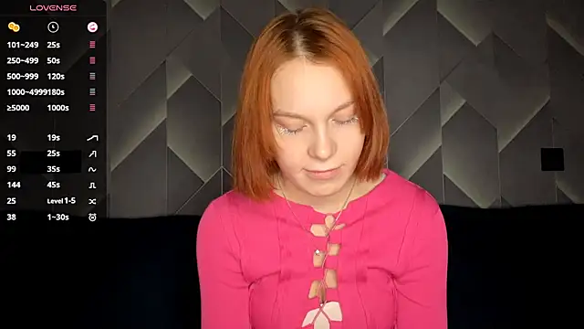 FoxLina online show from 23, 11, 2025