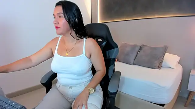 zoee zi online show from 16, 10, 2025