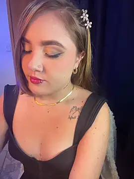 Dakota Greys online show from 18, 10, 2025