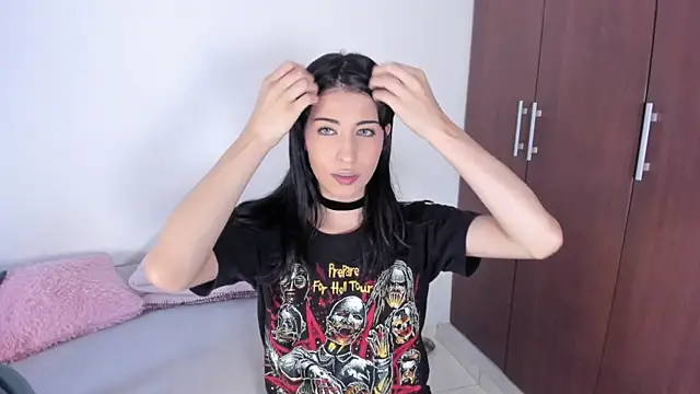 Snapshot of ScarlettRosetti chatting on 19, 10, 2025 ScarlettRosetti online show from 19, 10, 2025