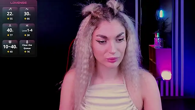 Alice Cutieee online show from 5, 10, 2025