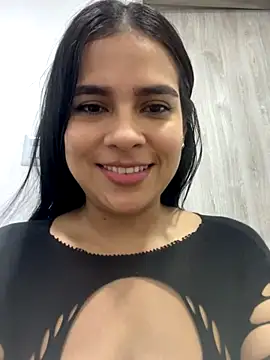 Snapshot of Valery_lux16 chatting on 22, 10, 2025 Valery lux16 online show from 22, 10, 2025