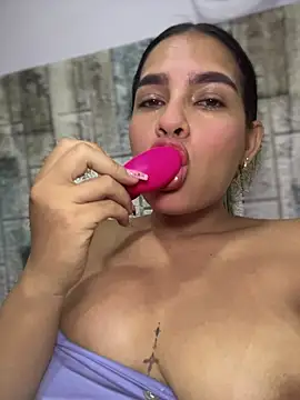 Valery lux16 online show from 6, 3, 2026