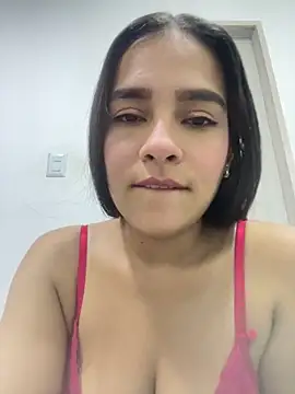 Snapshot of Valery_lux16 chatting on 8, 11, 2025 Valery lux16 online show from 8, 11, 2025