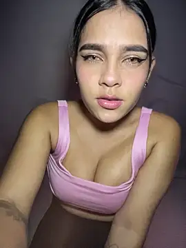 Snapshot of Valery_lux16 chatting on 24, 5, 2026 Valery lux16 online show from 24, 5, 2026