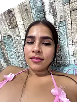 Snapshot of Valery_lux16 chatting on 27, 10, 2025 Valery lux16 online show from 27, 10, 2025