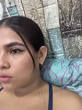 Snapshot of Valery_lux16 chatting on 9, 10, 2025 Valery lux16 online show from 9, 10, 2025