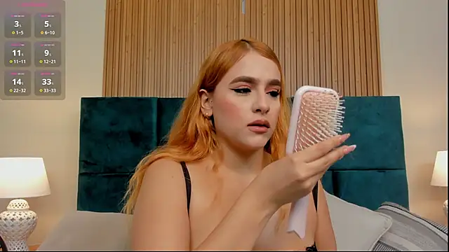 Amber kiss  online show from 4, 6, 2026