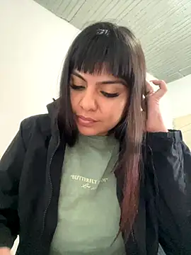 Snapshot of Bulma04 chatting on 28, 10, 2025 Bulma04 online show from 28, 10, 2025