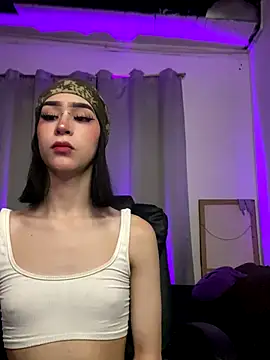 SweettPoison  online show from 24, 9, 2025