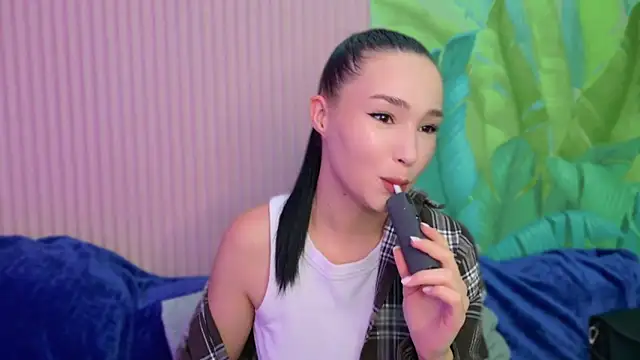 Amanda Choi online show from 5, 10, 2025