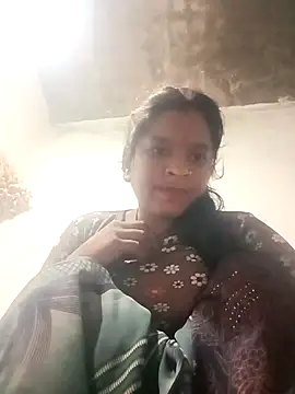 Snapshot of Cuty_prathna chatting on 2, 10, 2025 Cuty prathna online show from 2, 10, 2025