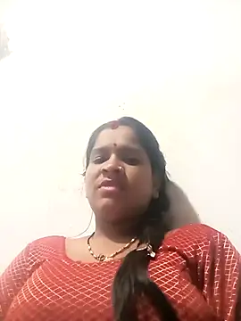 Snapshot of Cuty_prathna chatting on 2, 10, 2025 Cuty prathna online show from 2, 10, 2025