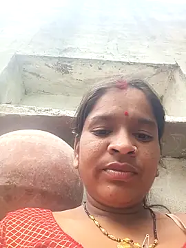 Snapshot of Cuty_prathna chatting on 3, 10, 2025 Cuty prathna online show from 3, 10, 2025
