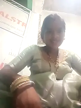 Snapshot of Cuty_prathna chatting on 4, 10, 2025 Cuty prathna online show from 4, 10, 2025
