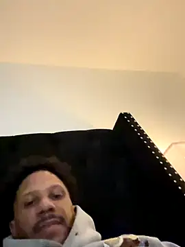 smuckle899 online show from 20, 10, 2025