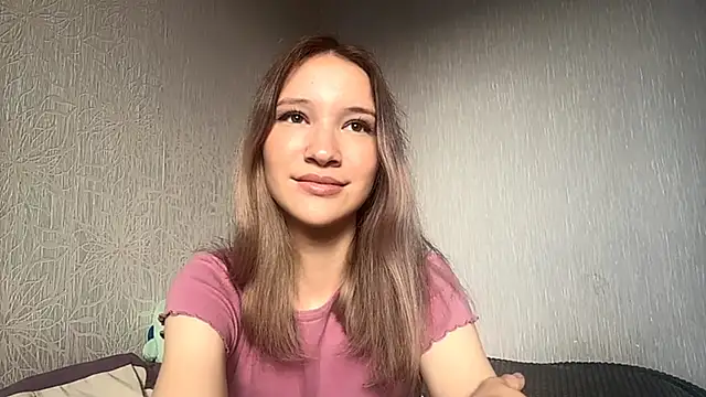 Kimi Kiwi online show from 22, 9, 2025