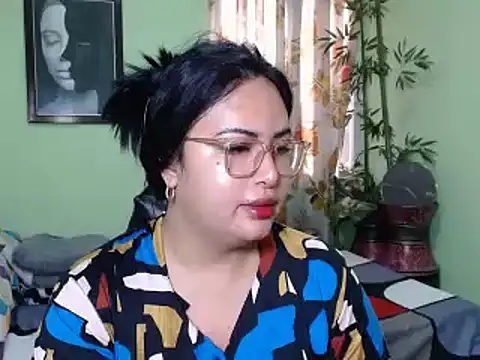 ConnieVentura online show from 21, 9, 2025
