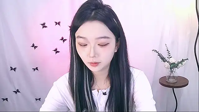 Snapshot of Miao-Maimiao chatting on 29, 11, 2025 Miao-Maimiao online show from 29, 11, 2025