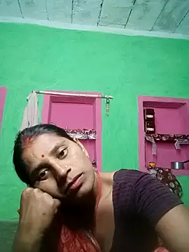 Hot bhomihh4 online show from 28, 9, 2025