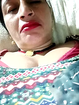 Snapshot of Haliya88 chatting on 11, 11, 2025 Haliya88 online show from 11, 11, 2025