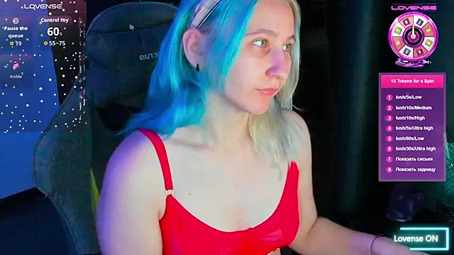 ChristinaFivePlus online show from 7, 11, 2025