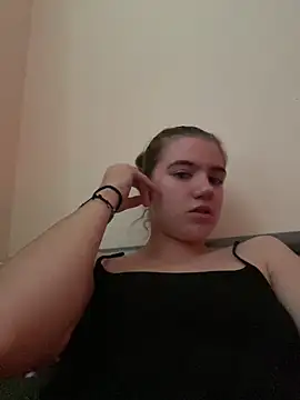 Lucy-XXX- online show from 7, 10, 2025
