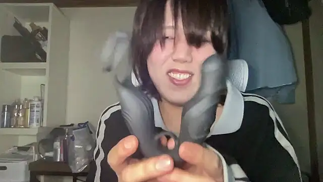 Snapshot of nuu1_221 chatting on 28, 9, 2025 nuu1 221 online show from 28, 9, 2025