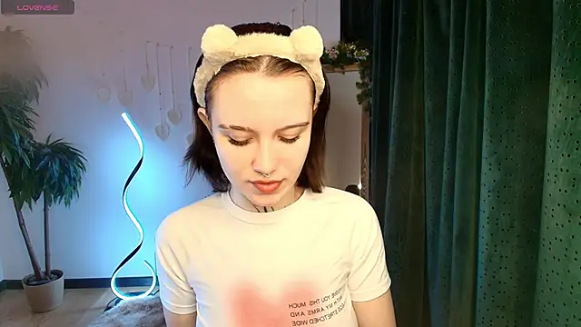 Elastikisss online show from 15, 12, 2025