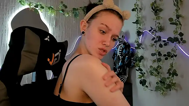 Elastikisss online show from 8, 5, 2026
