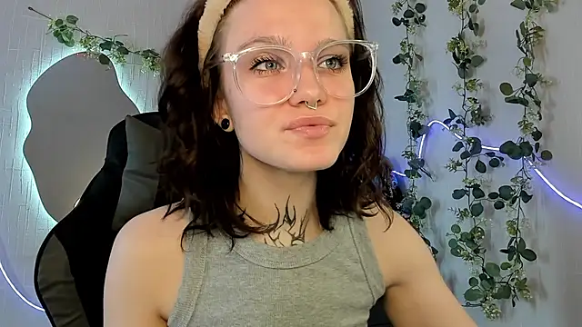 Elastikisss online show from 22, 4, 2026
