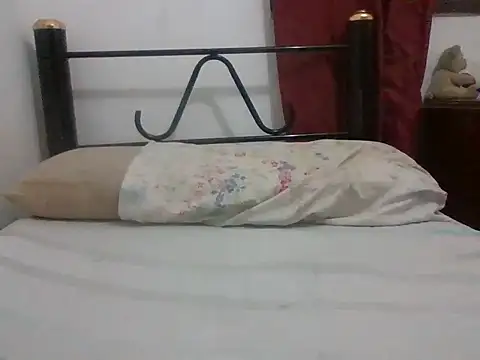 PablitaGatitaxh online show from 3, 12, 2025