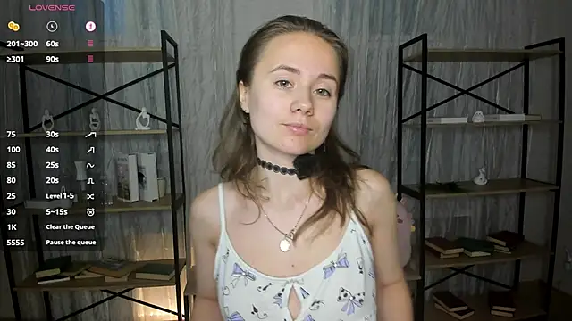 Snapshot of Crysta1Eva_ chatting on 17, 6, 2026 Crysta1Eva online show from 17, 6, 2026