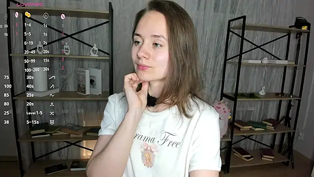 Snapshot of Crysta1Eva_ chatting on 6, 6, 2026 Crysta1Eva online show from 6, 6, 2026