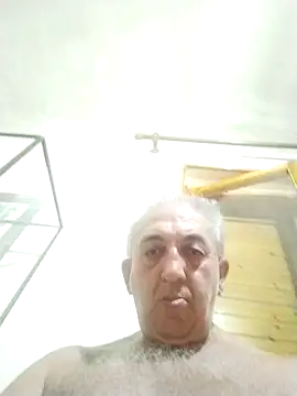 Snapshot of ficosi chatting on 21, 9, 2025 ficosi online show from 21, 9, 2025