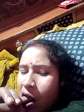 Snapshot of Hot_musko12 chatting on 17, 11, 2025 Hot musko12 online show from 17, 11, 2025